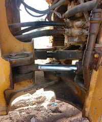 شفل كاوسكي للبيع موديل 2003 وارد امريكي رقم بابل  السعر 280 ورقه الهات...