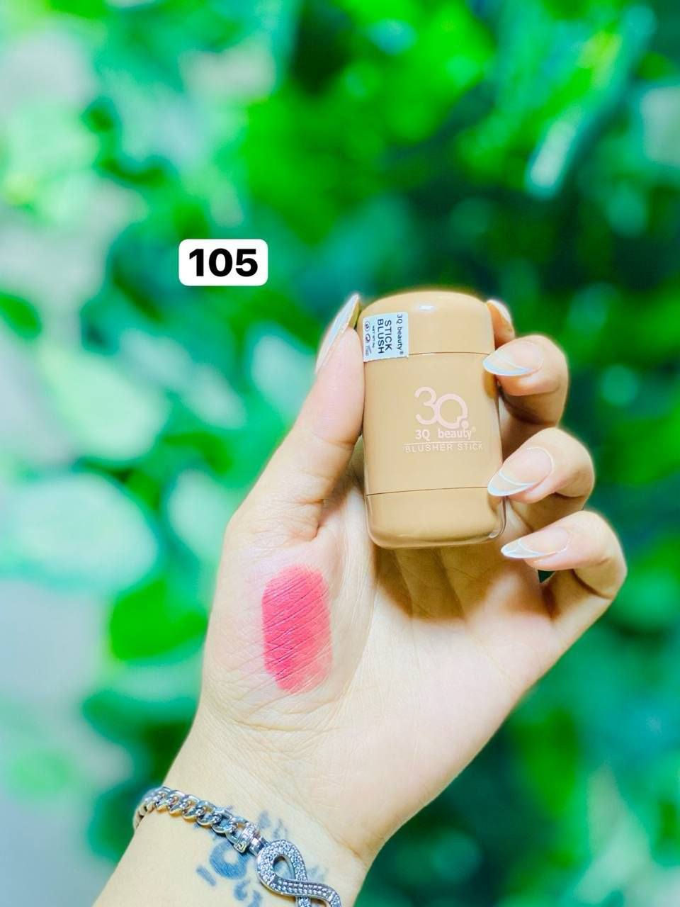 جمال بسيط بس تأثيره قوي 😍
خدود وردية ولمسة أنوثة تخليج مميزة طول اليوم
#بلاشر #3QBeauty #جمال


**إذا كنت صاحب هذا الإعلان وتريد حذفه لأي سبب، رجاءا أرسل رسالة إلى الدعم الفني**