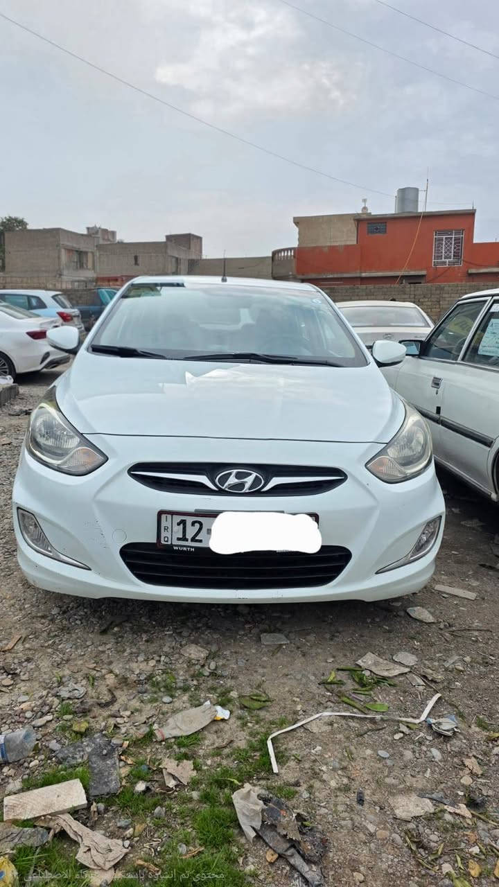 السلام عليكم
اكسنت 2014 
وارد خليجي
فتحة سقف
4 دسكات 
تحكمات ستيرن 
الضرر الجاملغ الخلفي من جهة السائق تحت الضلع صبغ 
السعر الاتصال على الرقم ***********
