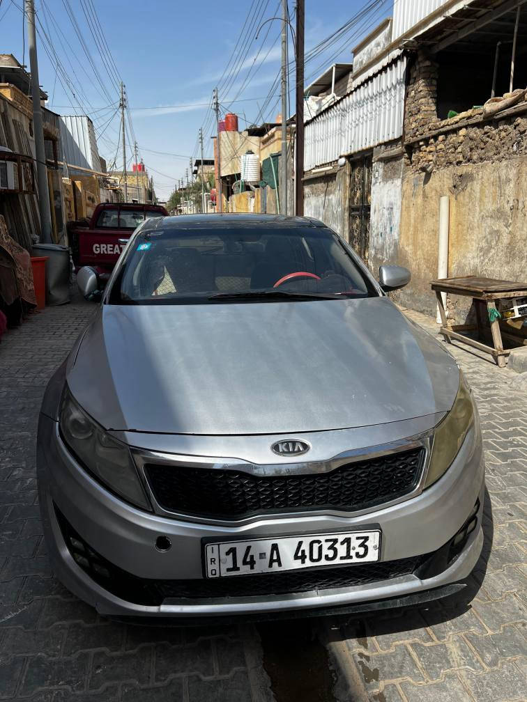 🚗 للبيع: كيا أوبتيما (وارد كوري - فول مواصفات)
التفاصيل:
النوع: كيا اوبتيما 
الوارد: كوري أصلي.
المواصفات: فول مواصفات (فتحة سقف بانوراما كما يظهر في شاشة داخلية كبيرة متطورة، تحكم ستيرن، كراسي جلد، كاميرا، وغيرها من الأنظمة التكنولوجية كما في الصورة
حالة الهيكل: السيارة ميكانيكياً وكهربائياً ممتازة، مظهرها الخارجي يحتاج بعض العناية (بيها ضربات خفيفة وتصليح بالجنب الأيسر والخلفي واضح البصرة, العراق


**إذا كنت صاحب هذا الإعلان وتريد حذفه لأي سبب، رجاءا أرسل رسالة إلى الدعم الفني**