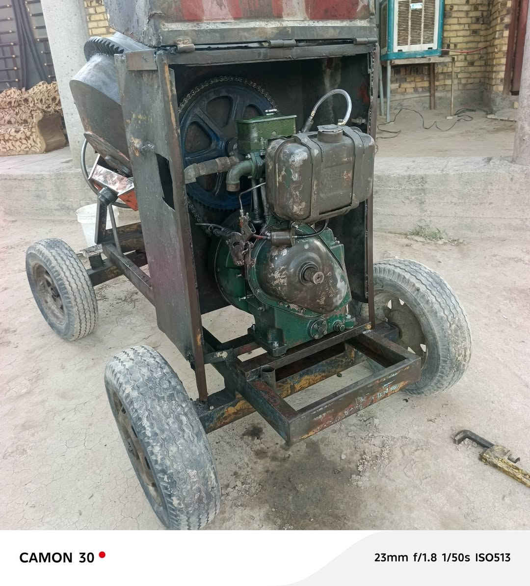 خباطه لبناني جاهزه للشغل لبيع ***********
