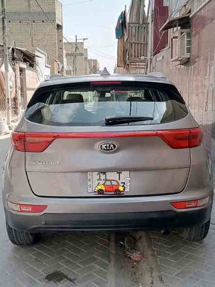 سلام عليكم كيه سبورتج البيع 2017 امريكي السياره مواصفات نص فول السياره مكفوله من كير ومكينه وحادثه مثل ما موضح بل صوره ماشيه 54700 ميل مكاني بغداد مدينة الصدر ***********
