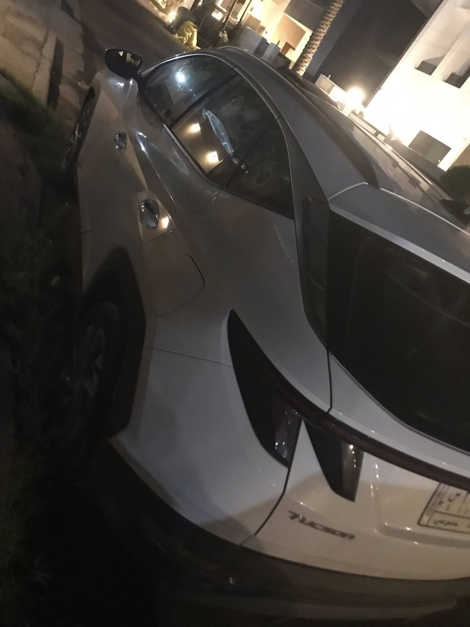 السلام عليكم
اخوان توكسان ٢٣ كلين نظيفة كلش ماشية ٣٩ بس السيارة فول عدا الفتحةً
كاميرات ٣٦٠ حساسات ٣٦٠ اضاءة LE
شاشاة ابل كار بلي وبوصلة السيارة خليجي 
مود درايف مري شفت ترحيب تشغيل عن بعد شاحن لاسلكي سستم صوت قوي كلش  سعرهة ٢٢وبيهة مجال السيارة جديدة كلش استعمال قليل مكانهة بغداذ حي حطين رقمي ***********
