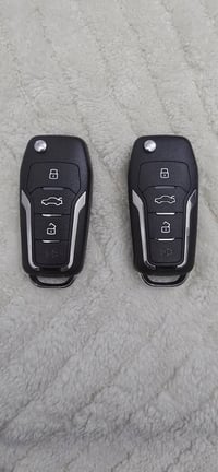 بصمات فورد • قطعتين • جديدة