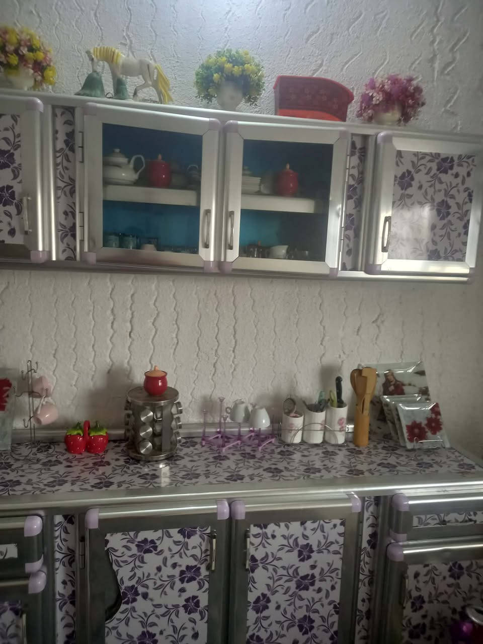 السلام عليكم.اغراض منزليه اللبيع جديد اريد ابيعهن كولهن سوا الي حاب يشتري يتفضل خاص للاستفسار اكثر 
العنوان: حله ورديه خارج خلف مستشفى الكفيل


**إذا كنت صاحب هذا الإعلان وتريد حذفه لأي سبب، رجاءا أرسل رسالة إلى الدعم الفني**