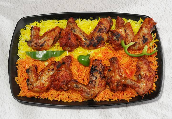 @إشارة @دجاج الفهد## 🐔
العنوان/ بغداد نزلت جسر الخطيب 
ارقام التوصيل 
***********
***********
واتساب /اتصال
