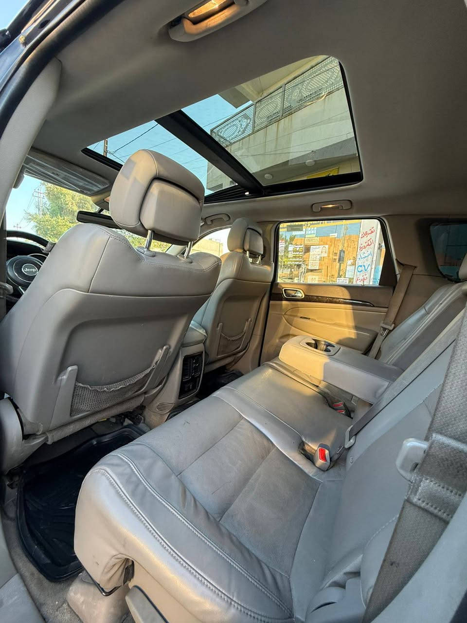 البيع جيب موديل 2011 لمتد فول فول سعر مناسب 162$ بنورما كشن جلد دمام سياره بي خشم بونيد صبغ بدون اي دواخل و بي مكان شبر كارت رقم جديد محرك 6 سلندر مكاني كركوك ***********/////***********
