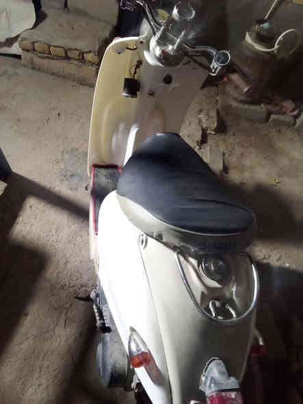 (للمراوس ب بيجي) تشتغل من اول هندر الدراجه مفتوحة بس ناعمه وحلوه بالمشي نقصها باتري رقمي واتساب ***********
