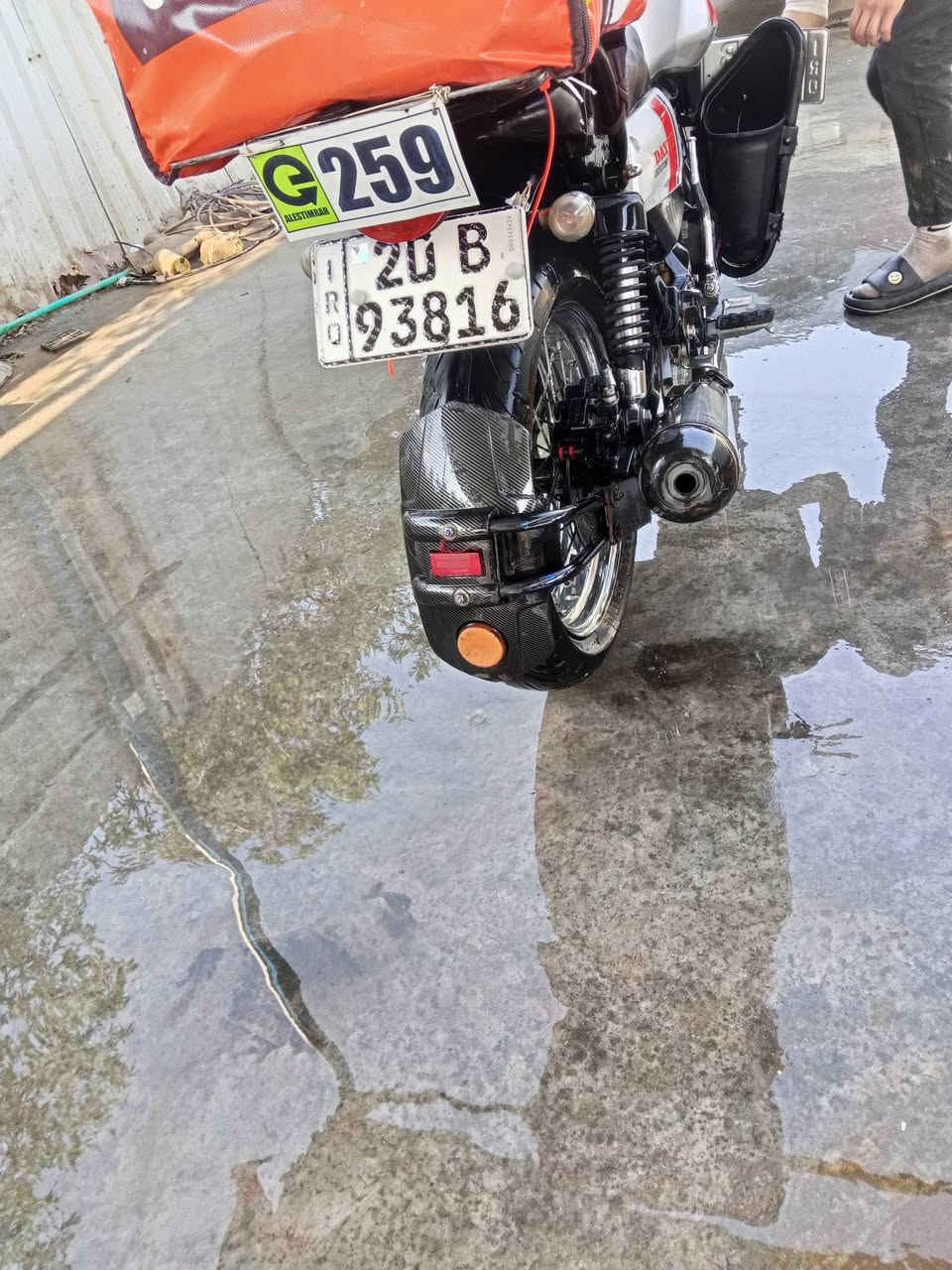 ديوان لاتي مفكوله كفاله عامه برغي ما مفتوح بيهه مراوس بشاينك مرقم وبسمي مكاني بغداد مراوس فقط مابيع


**إذا كنت صاحب هذا الإعلان وتريد حذفه لأي سبب، رجاءا أرسل رسالة إلى الدعم الفني**