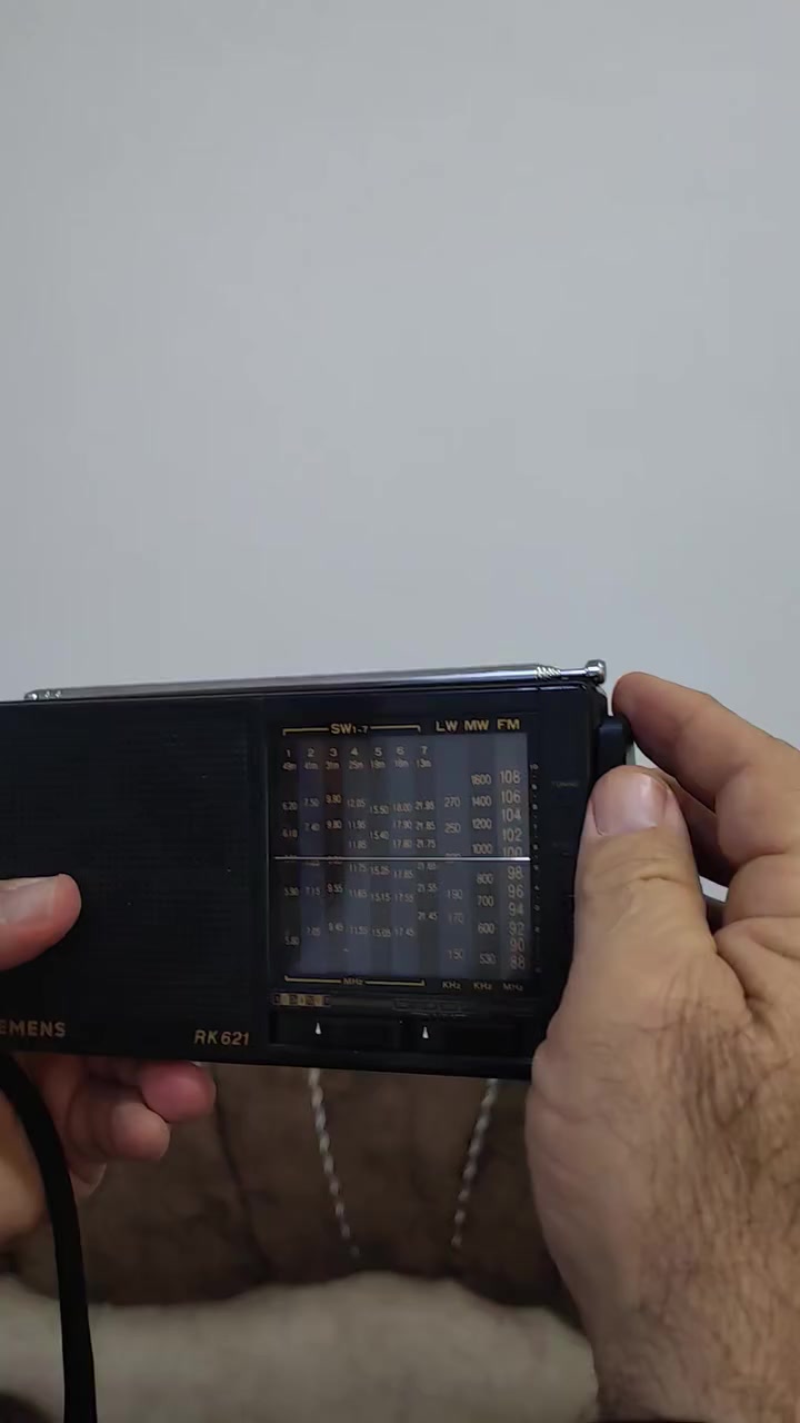 متاح الاجهزة التالية للبيع
راديو سيمنس ٤ موجات نظافته ١٠٠٪
راديو مسجل الجيب سوني نظافته ٩٠٪
وكلشي واضح بالفيديوهات للتواصل والاستفسار يرجى الدخول للخاص كما يتوفر لدينا توصيل لجميع المحافظات


**إذا كنت صاحب هذا الإعلان وتريد حذفه لأي سبب، رجاءا أرسل رسالة إلى الدعم الفني**