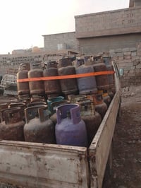 دبات غاز لبيع سعره ٤٥ اتصل على الرقم 07734193851