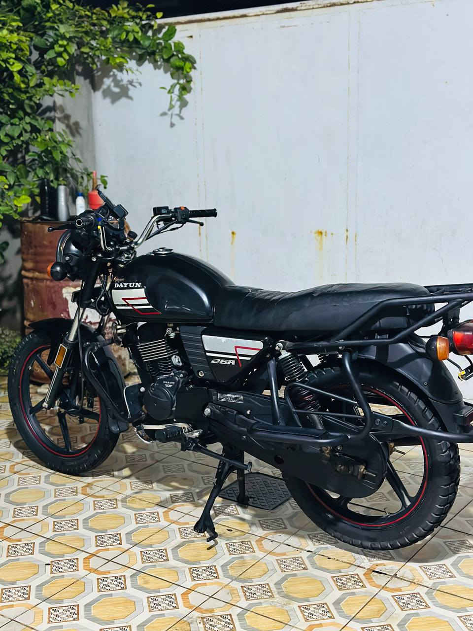 السلام عليكم دايوان نفخ موديل 2020 طالعه بل 21 دراجه ناعمه
مكينه خرسه اوراق اصولي 
السعر مليون 100 بيه مجال بسيط
مكاني مسيب 
الرقم ***********
