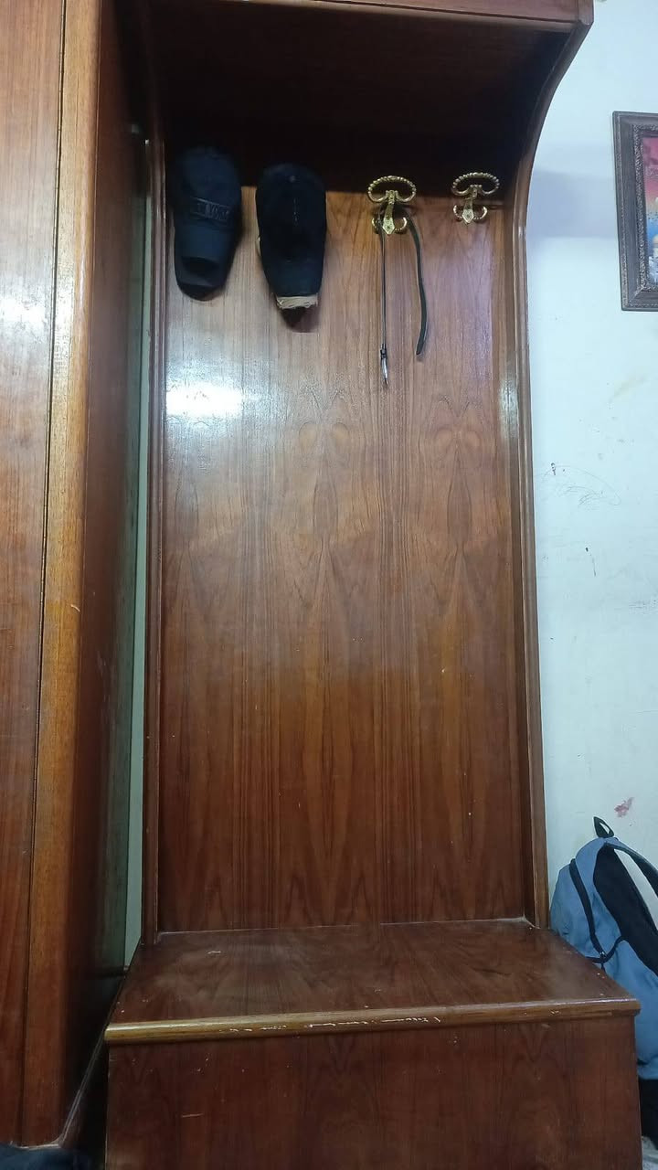 السلام عليكم
غرفه نوم للبيع بمليون و250وبي مجال


**إذا كنت صاحب هذا الإعلان وتريد حذفه لأي سبب، رجاءا أرسل رسالة إلى الدعم الفني**