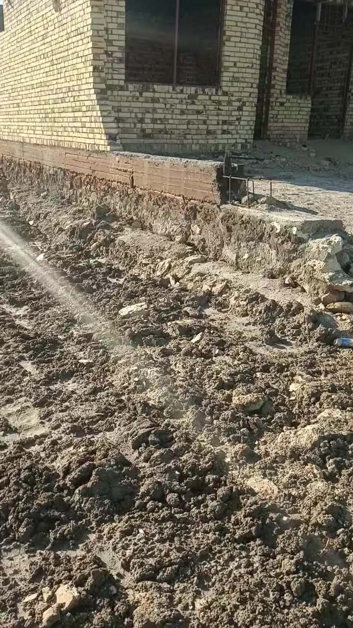 سلام عليكم قطعه لبيع نزلت ال بيده شارع ماله رئيسي يربط بنزلت ال عزوز عله نزلت ال بيده لمساحه 190لستفسار ***********
