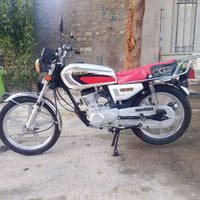 للبيع موديل 21/سعر 475 وبيها مجال بغداد البلديات 07741742302