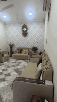 بيت طابو للبيع مساحة ١٠٨ يتكون من استقبال وصاله وغرفه ومطبخ حار وبارد حمام داخلي/حي العسكري شارع الاطفاء للاستفسار الاتصال ***********
