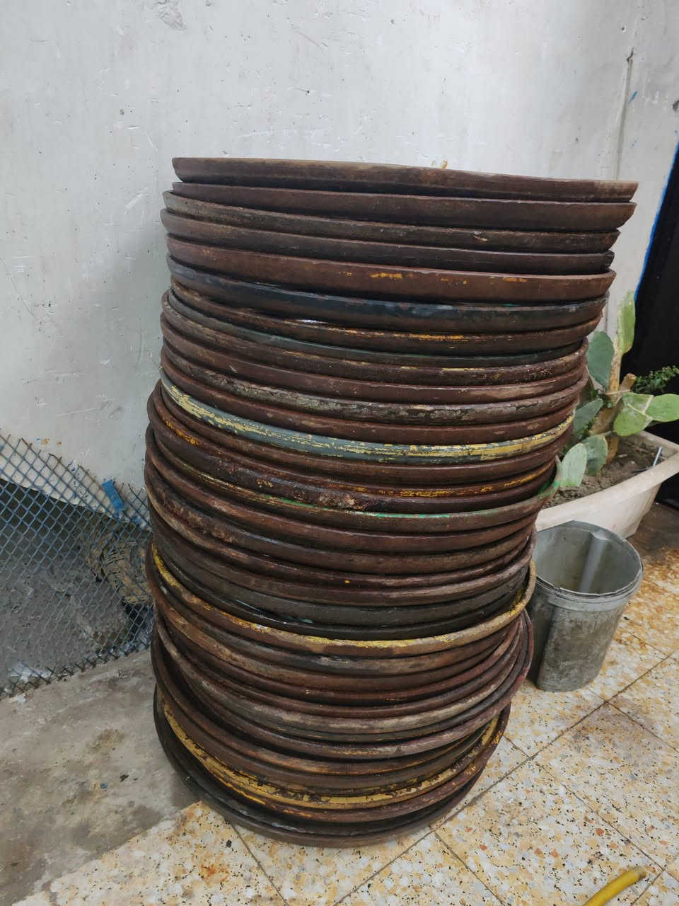 يا الله
محلات سيد قاسم الغرابي  
تمه وصول اكثر من ١٠٠ منصب حجم ٧٤ سانتيم مال قيمه قزان ومال كدر تمن ابو الجيس ونص 
 وحجم ٢٤ مال كدر تمن العدد ٥٠ كامل هوه ورجلي خصم خاص للمواكب الحسينية وتوجد خدمة توصيل داخل الديوانية  المكاني دوانيه مقابل جامع الحاج هندي وسعار تنافسيه
سيد حسين ***********
