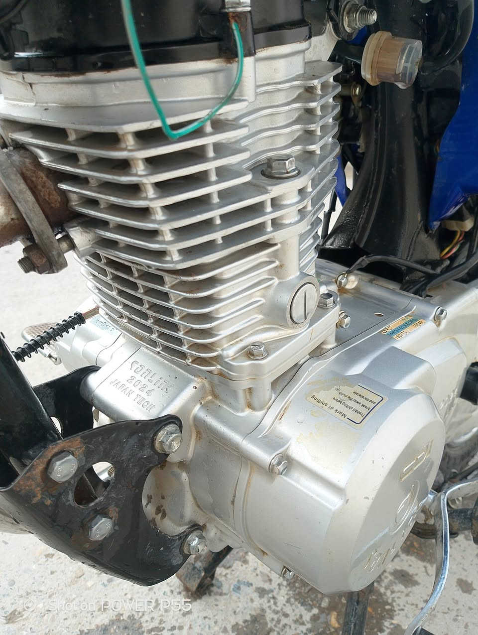 سلام عليكم درجه تايكرالبيع موديل 24كفالة عامه وراق بيها سعر خاص مكان ديالى ناحيه  ***********
