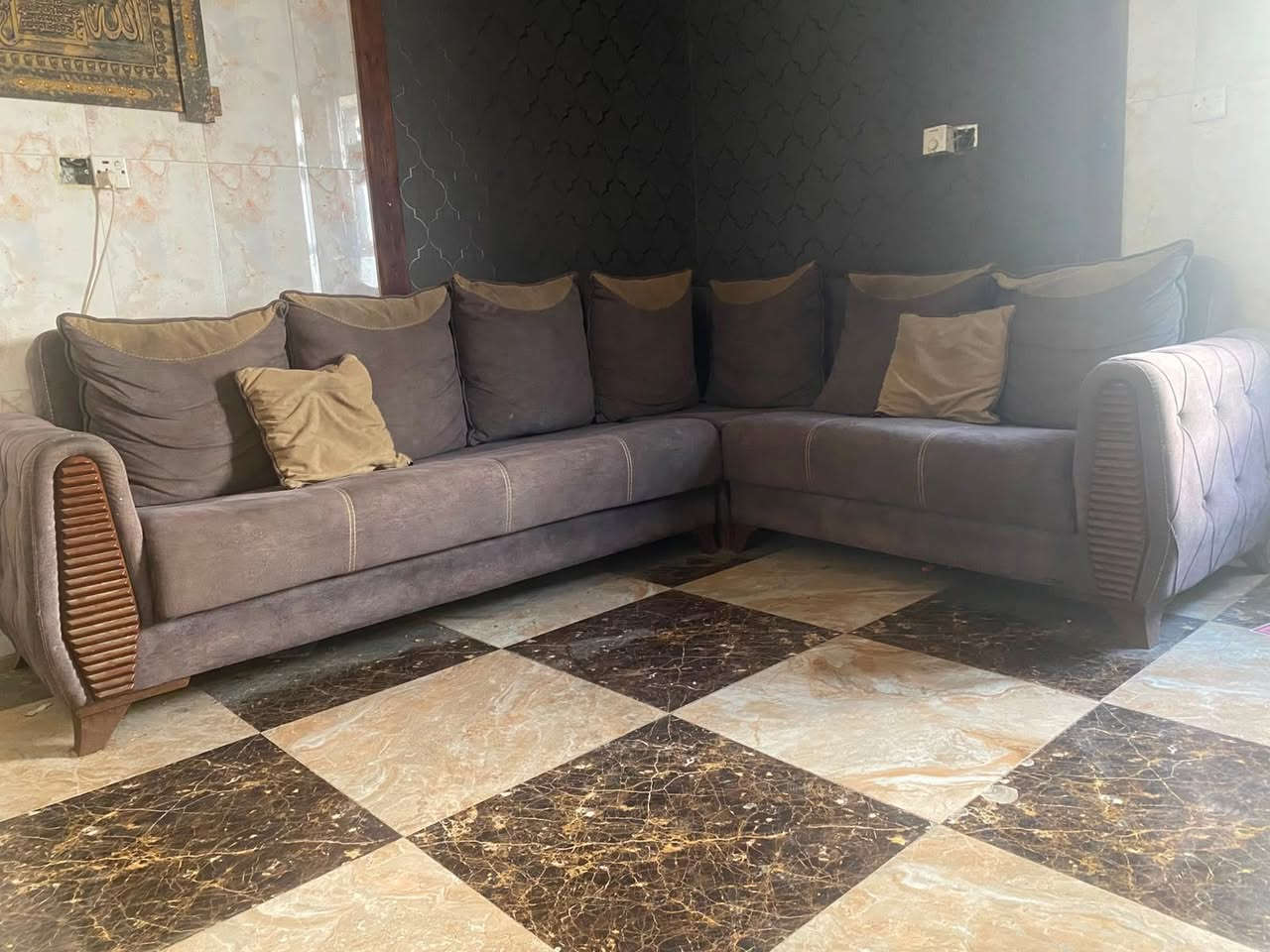عندي اغراض بيت  داشيل واريد ابيعهم نظافة فووول مكاني بغداد


**إذا كنت صاحب هذا الإعلان وتريد حذفه لأي سبب، رجاءا أرسل رسالة إلى الدعم الفني**