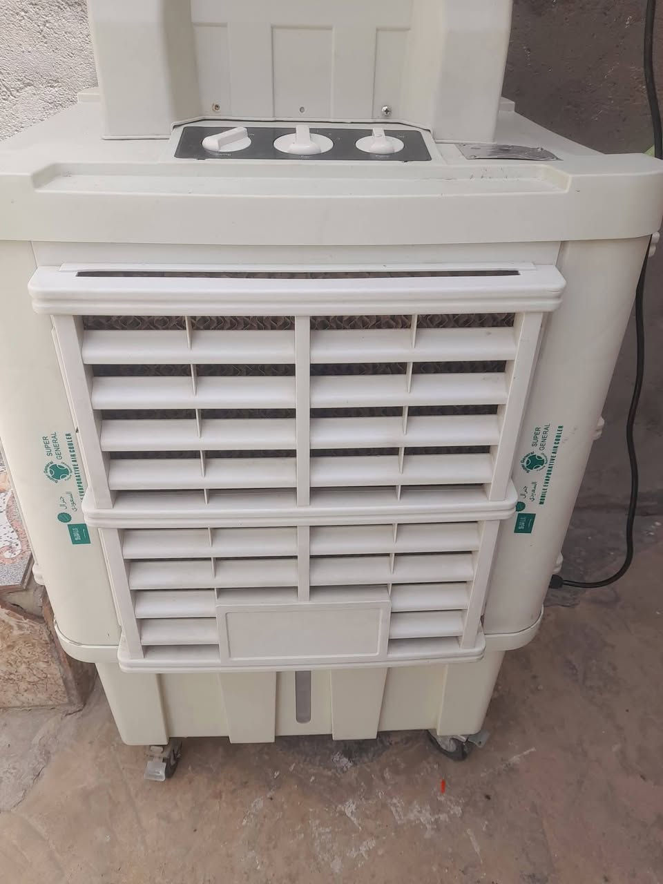بيها عطل بسيط ( كنفيرة سعودي حجم ٤٠ ) ماخذه ٣٥٠ العام جديدة بعده
( فجأة كامت تشتغل على كيف مااعرف ليش ) الشراي يقيم وياخذها


**إذا كنت صاحب هذا الإعلان وتريد حذفه لأي سبب، رجاءا أرسل رسالة إلى الدعم الفني**