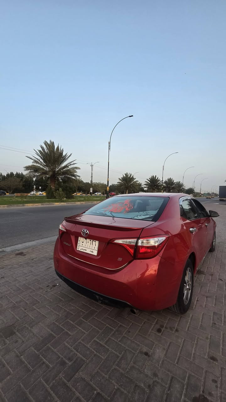 للبيع كورلا 2016 وكالة السياره مواصفات سقف شاشه كبيره تحكمات ستيرن مري شفط داخل لونين السياره بيها فقط الحادث بنيد وچاملغ  السياره رقم بغداد باسمي 

اخواني السعر 115 وبيها مجال للجاد واللي يريد يشتري يمرلي ويشلع عيوني وبرسم الخدمه اني 

مكانها كربلاء 
***********
