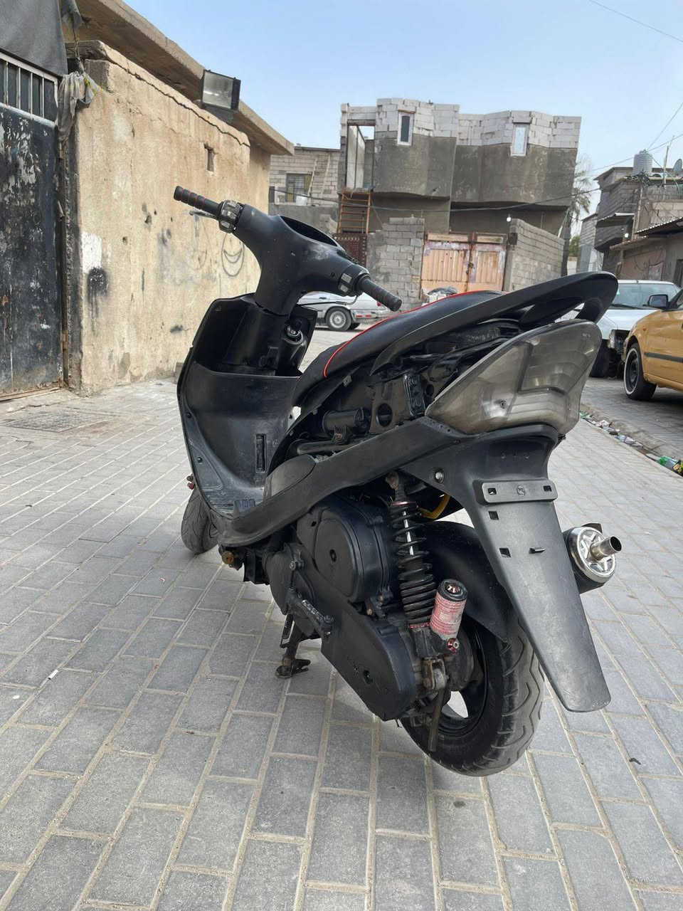 ماكس عدله مكينه بلاديه مفتوحه فقط ولفات بوشه بلاديه شغل مضبوط نهضه اومشي تخبل كفرات كامله وياها كهربائيات كله شغال نعومه فول بلمشي حواضن بلاديه ملح السعر 500 العنوان البصره رقمي ***********
