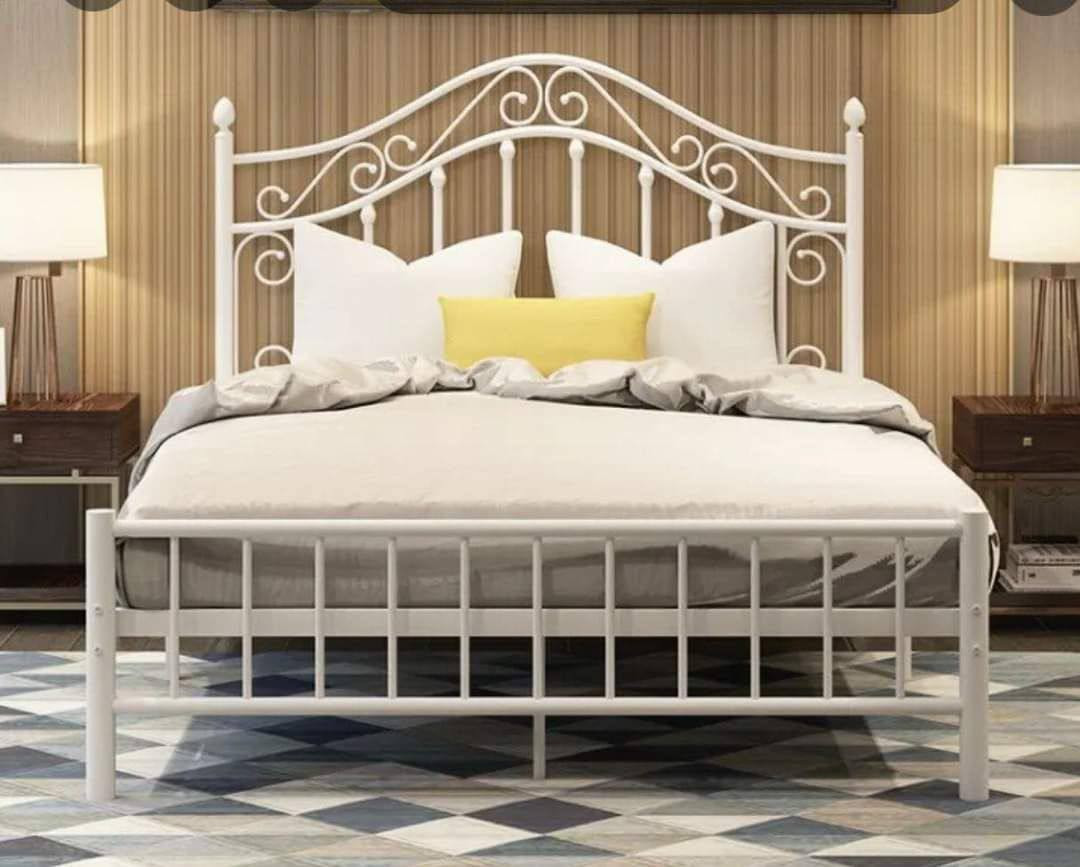 سرير حديد جاهز للبيع متوفر توصيل لجميع المحافظات


**إذا كنت صاحب هذا الإعلان وتريد حذفه لأي سبب، رجاءا أرسل رسالة إلى الدعم الفني**