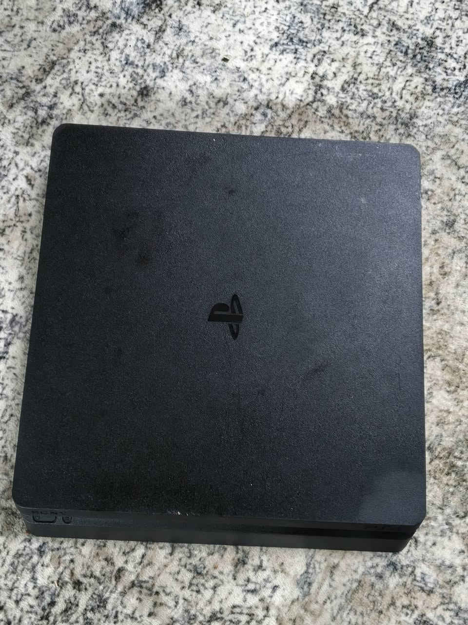 سلام عليكم بلي 4سلم نضام 9مهكر الذاكرة 500الجهاز ما مفتوح العنوان بغداد مدينت الصدر السعر 290. كامل ملحقات +كارتونه  ***********
