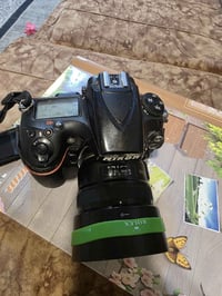 ٨١٠ • مكفولة • كاميرا