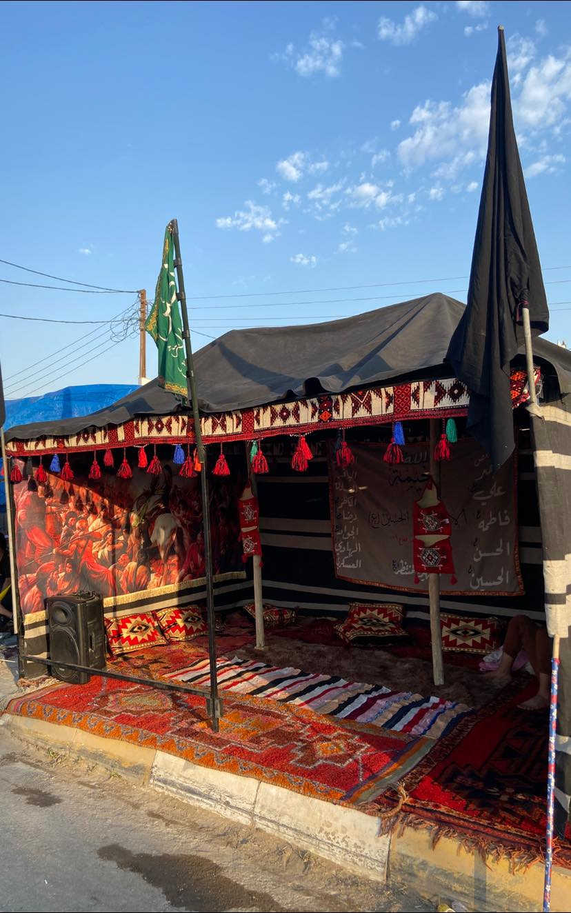 خيمة للبيع ٣*٤ كامله منعده الفراش سعر ٣٠٠ وبيه مجال  الاستفسار *********** اوراسله الصفحه
