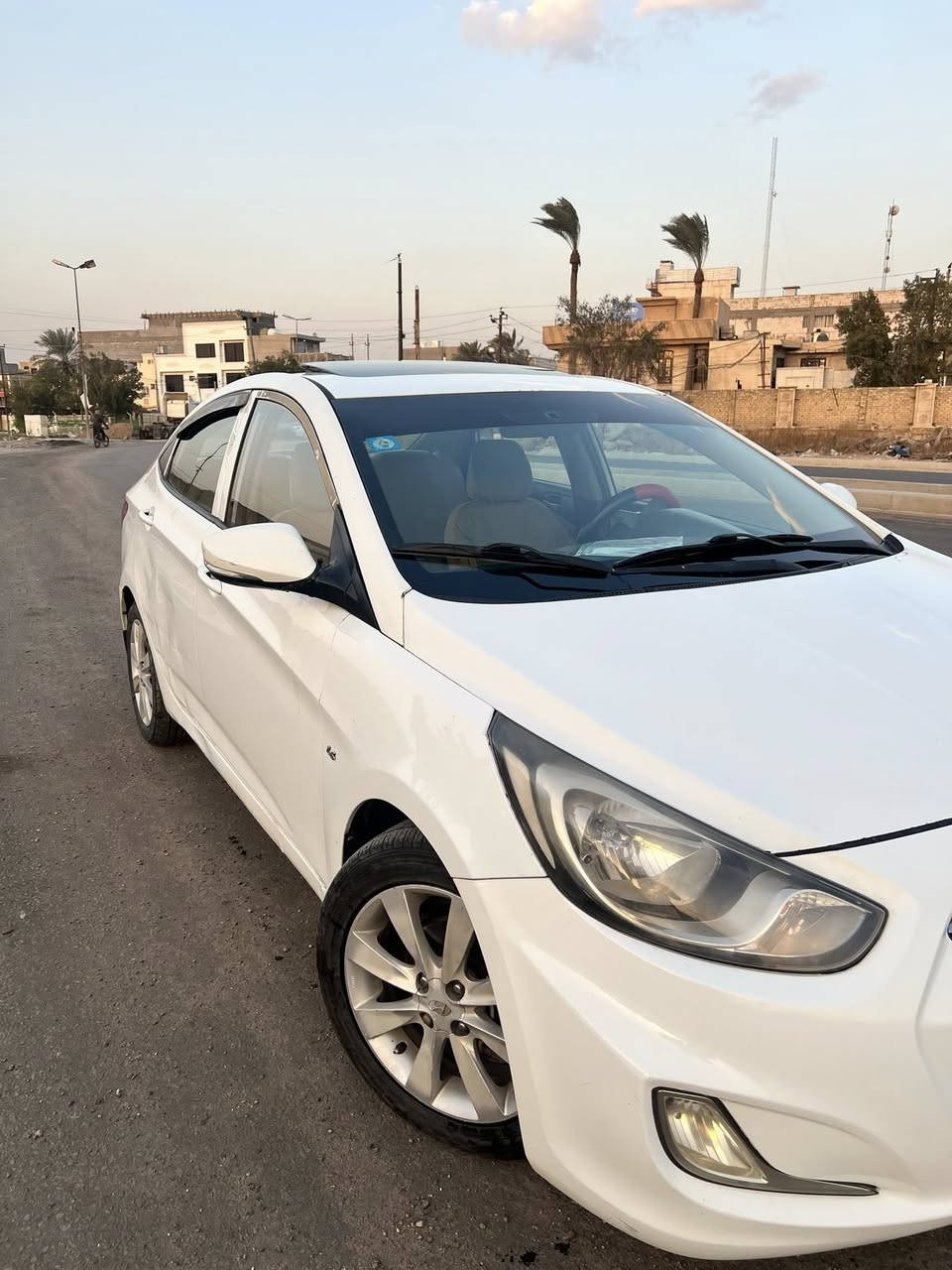 اكسنت 2013 خليجي محرك 1600 رقم انكليزي جديد
السعر 79 
***********
