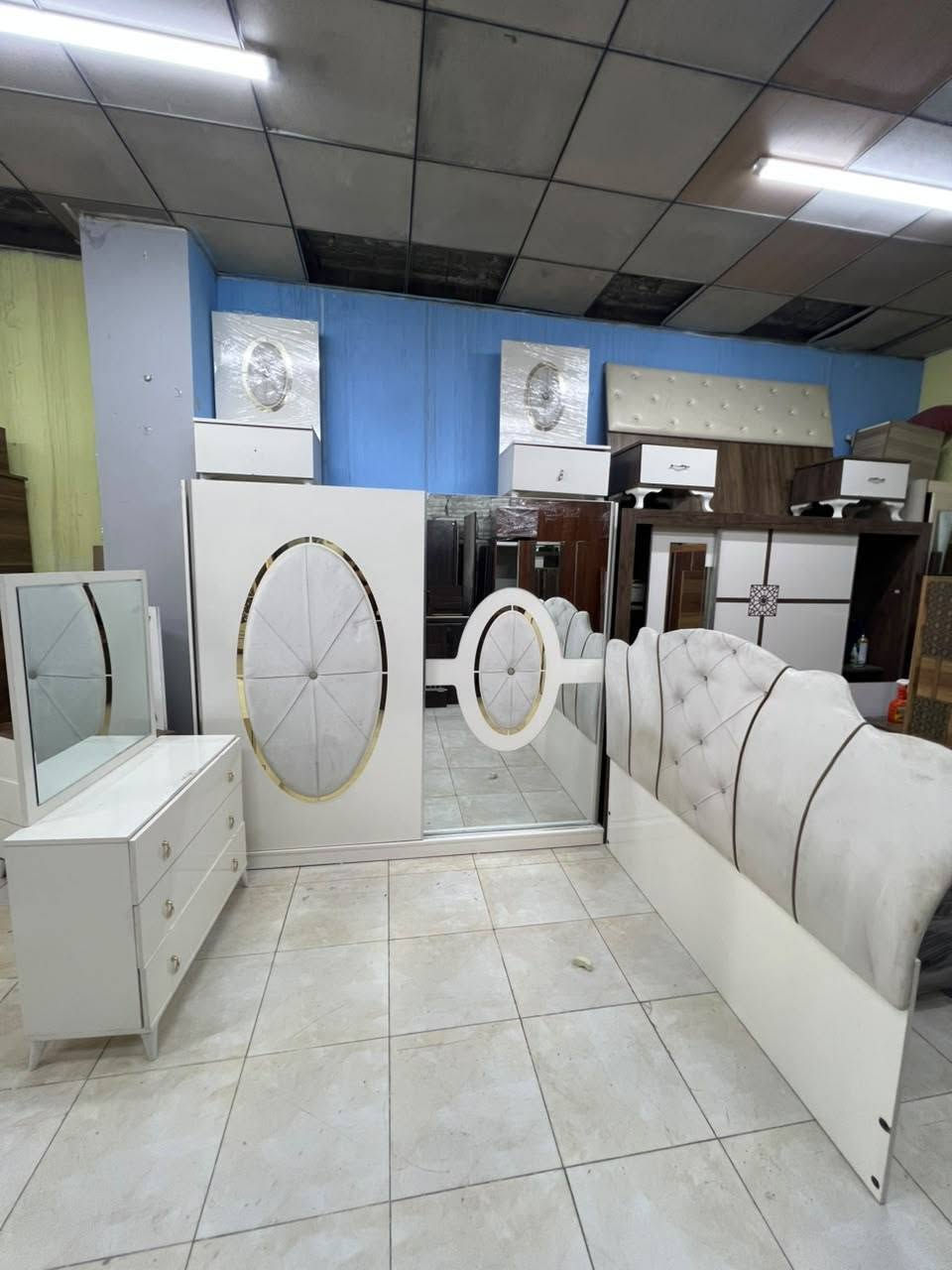 ***********وتساب
***********وتساب 
دسكاون 50%100 غرف نوم تركي. متوفر جميع موديلات غرف نوم بسعر مناسب جده + شد ونقل مجانا داخل اربيل توصيل موجود 
الموصل 70 الف فقط وتوصيل  موجود المحافظات
