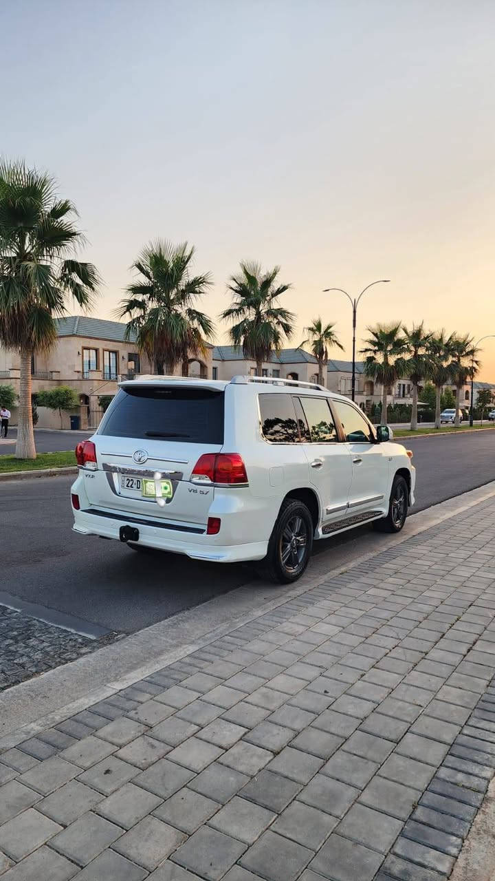 Land cruiser 2013 VXR 5.7
مواسەفات لێکزس فول
199هەزار ڕویشتیە
یەک پارچەی بیلادی گوڕایە چەمەلۆغی لای پێشەوە سەکن
سەری هەمان چەمەلۆغەکە کەمێک بۆیاغە بێ ژوورێ بێ ئێرباگ...نمونە لەجوانی جه ند دنكه ته زره هه يه 
سەیارەی ماڵەوەیە گشت شتێکی بەشەرت...بەناوی خۆمەو سەنەوی و ژینگەی تازەیە تا مانگی 6/2028       بيها مواصفات ليكزز فول 199حقيقي ماشي قطعه واحد تبديل ببلاد شريكه جاملوغ كدام مال نفر راس نفس جاملوغ سياره بيها شويه حالوك شويه صبغ بدون داخل سياره احله من صوره سياره مال بيت كل شي شرط سنويه جديد لي 2028/6    رقم تلفون *********** سعرر 383 أربيل, العراق
