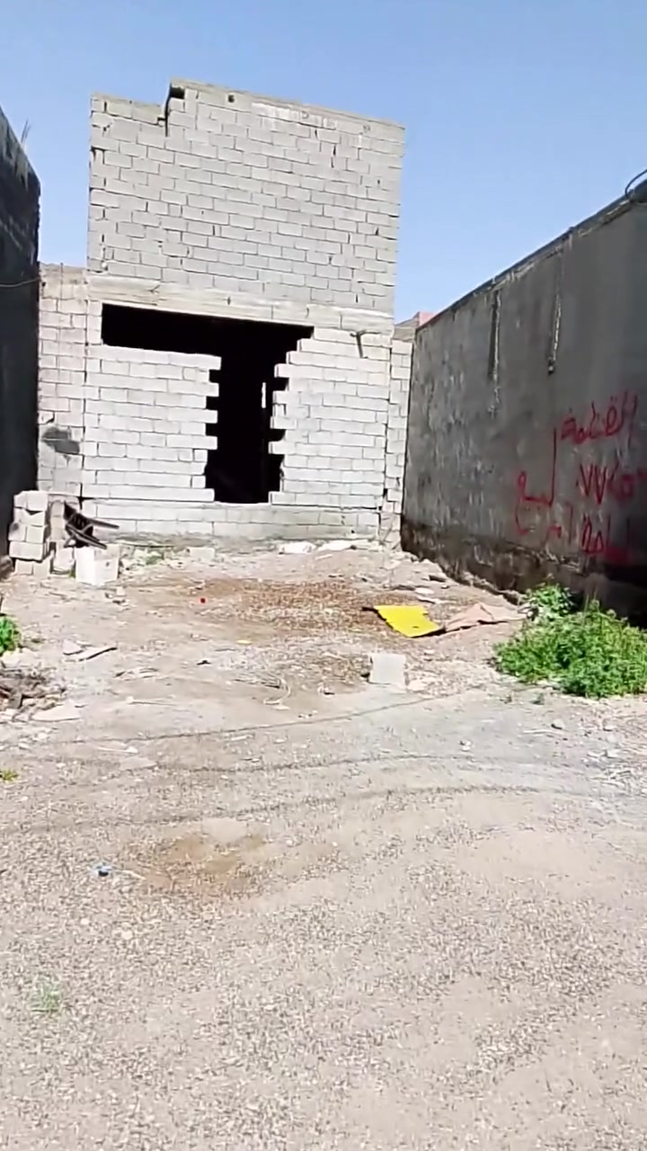 لبيع لوجهه 6 نزال 10 لسعر 12مليون وبيها مجال شراي يتصل ***********
