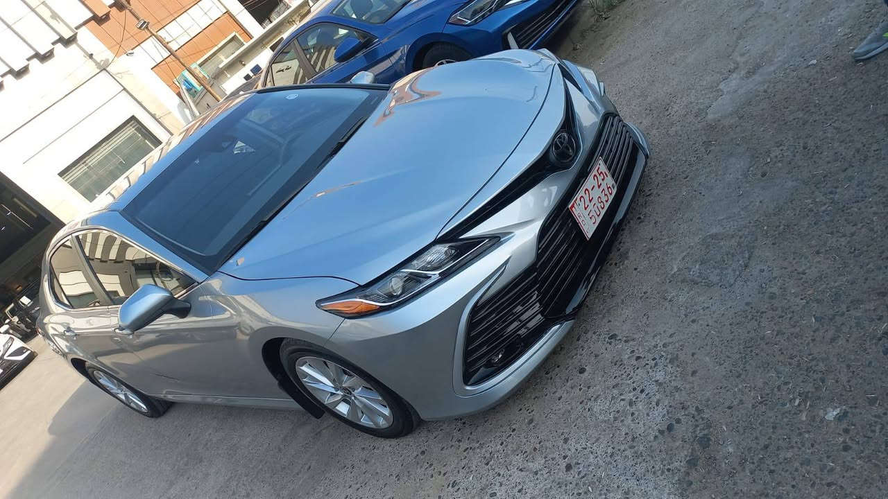 كامري 23 اربيل Le بنزين دخول جديد سنوية باسمي ماشية 34 حالياً
صور الحادث ورقم الشاصي بلمنشور بس بنيد مبدل ارباك بس ستيرن 
 سعر 191 مجال بسيط 
مكان السيارة بغداد الشعب 
***********
