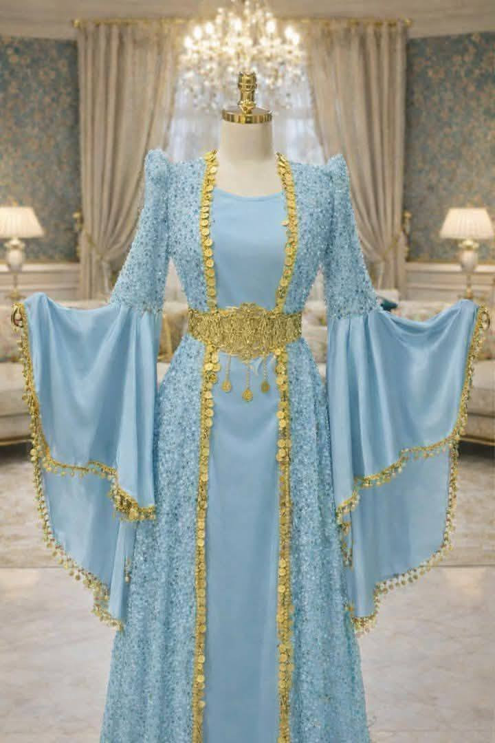 فستان سهرة بكامل الالوان  فخم بلمعة ناعمة ✨
أكمام شيفون مطرزة بالليرات الذهبية  💁‍♀️

يجي مع حزام 

متوفر كل المقاسات

 | توصيل لكل العراق  
اطلبيه هسه قبل نفاد الكمية


**إذا كنت صاحب هذا الإعلان وتريد حذفه لأي سبب، رجاءا أرسل رسالة إلى الدعم الفني**