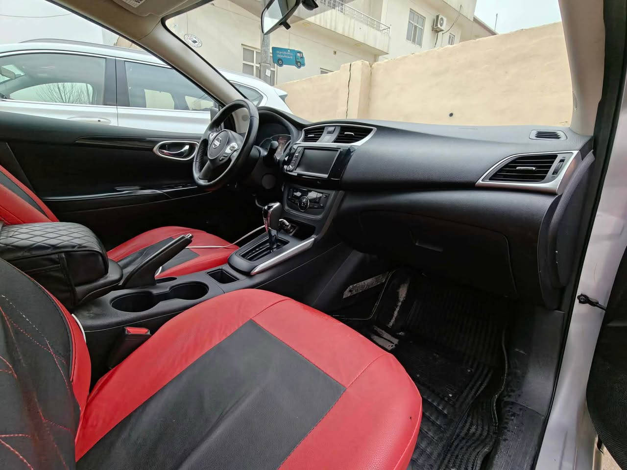 نيسان سنترا موديل 2019 سيارة دو نيف قعته سبخن بي داغلي بي يرباگ سياره فوله به س بي سلايته سيارة 85 ياجوي سه نه ويا وي يا نيه سعرا 118$مجالك دي تيدا هه بيت 
*********** سميل, دهوك
