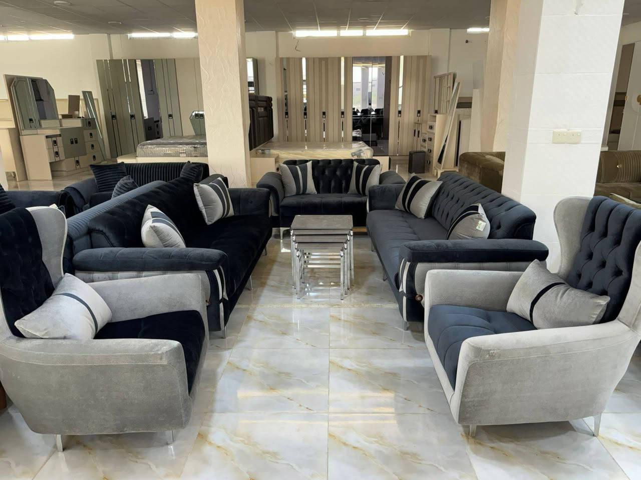 تخفيضات تخفيضات 💥🔥
😮‍🔥 أحدث موديلات 2026 بأسعار مفاجئة 
💎 جودة تدوم سنوات
📦 التفريغ على الزبون
📲 اتصل أو راسل واتساب فوراً قبل نفاد العرض!
***********
