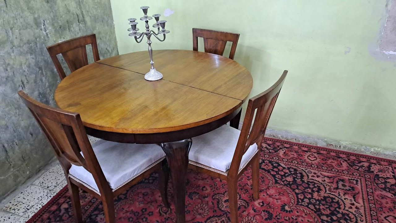 ميز طعام دائري ٤ كراسي رجل الغزال خشب زان  نظيف جدا جدا بدون اي ضرر سعر ٢٥٠ الف تتوفر  خدمة التوصيل داخل بغداد فقط بغداد, العراق


**إذا كنت صاحب هذا الإعلان وتريد حذفه لأي سبب، رجاءا أرسل رسالة إلى الدعم الفني**