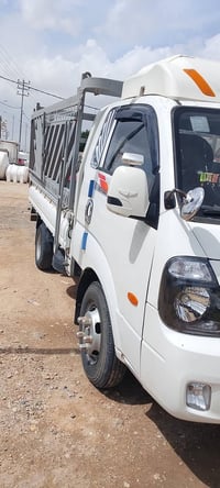 سياره فحل مسكر للبيع موديل 13  ويل 14 السعر 115 وبيها مجال  للاستفسار ...