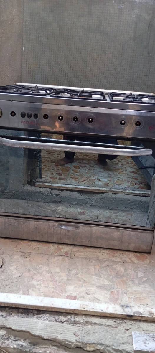 طباخ للبيع سعرة 110 عيونة عوزة وكاكات ويصخم رادلة ادامة


**إذا كنت صاحب هذا الإعلان وتريد حذفه لأي سبب، رجاءا أرسل رسالة إلى الدعم الفني**