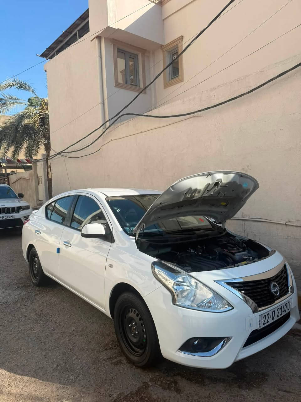 السلام عليكم نيسان صني هندي 2024 البليته الزركه كفاله عامه من الضربه والصبغ والتبديل والبارد ماشيه ٢٤ سياره جديده دوشمه ارضيه وكشنات سماعات اربع بيبان السعر ١٢٥ ***********
