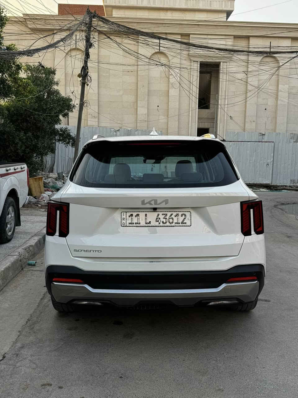 سورنتو 2024 خليجي
فول مواصفات عده 5 كامرات 
ماشية 27 الف 
باسمي السيارة تحويل ثاني يوم 
بيها شبر بارد بلجاملغ الخلفي واقل من ربع الدعامية صبغ 
مكان السيارة بغداد شارع فلسطين 
السعر 295 ورقة 
رقم الهاتف ***********
