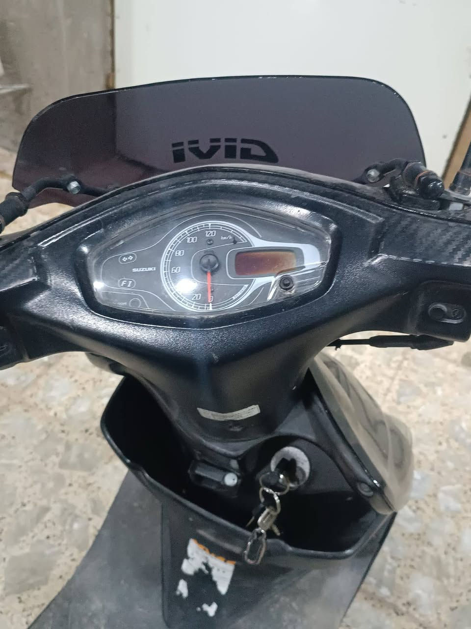 السلام عليكم دراجه ادرس حديث للبيع دراجه نضيفه واحلا من الصوره ومامغسوله نگره سلف كهربائيات شغاله عداد ١٢٠
السعر خاص 
العنوان الكوت الخاچيه 
رقمي  ***********
