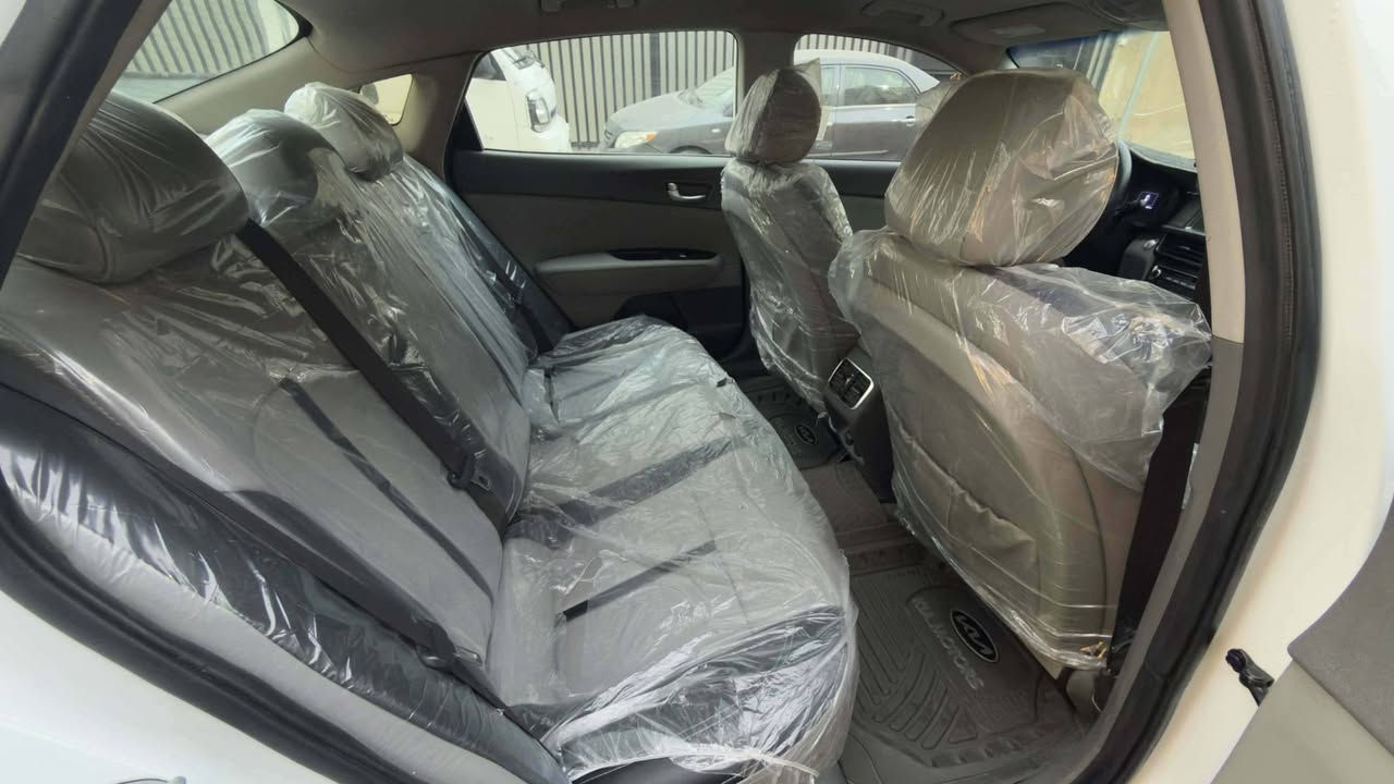 السلام عليكم
كيـا اوبتمـا2018  وراد أمريكي 2400
رقـم بغـداد بأسمـي تحويـل مباشـر
•شاشـة
•كامـره
•رادارات
•تحكـم ستيـرن جهتيـن
•كـروز سرعـة
•اشايـر بالمـري قلاب
•كشنـات جلـد
ماشية 114
•كشنـات كهربـاء
•نظام ايكو
•حساسـات خلفـي  وبالمـري
•صور الحادث غير متوفره بيه حادث خلفي لحد جدر الاسبير
•السعـر 143
•للتواصل ***********
•العنـوان/ بغـداد / الغزاليه
