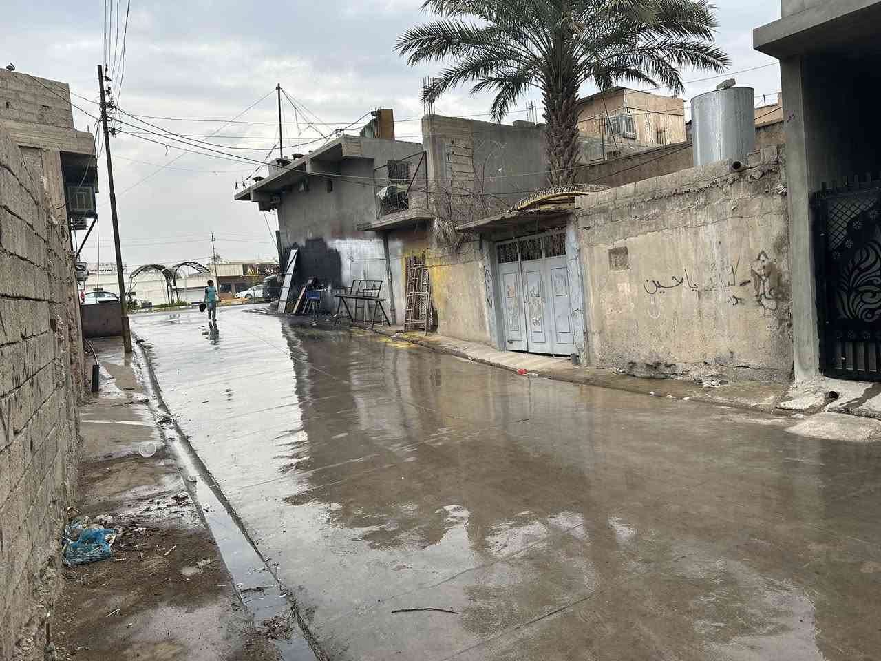 هيكل للبيع طابو ملك صرف 

الموقع / الشارع العام 

المساحة / 110 متر 

للاستفسار اكثر مراجعة مكتب الرحمن للعقار قرب جامع الشهداء مقابل مدرسة صدى العراق الابتدائية 

او الاتصال على الرقم 

***********
