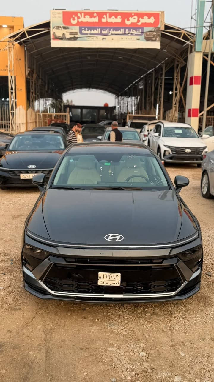 بيع او مراوس 
هونداي سوناتا 2025 
دخول جديد شهداء مثنى ( سنتين تصير حره )
ضرر بنيد تبديل وصبغ جاملغ 
السياره بدون ارباك 

مواصفات 
بصمه 
دواخل ابيض 
رادار امامي وخلفي
جنطه ذكيه 
ماشيه 14 الف فقط
السعر 188 وبيها مجال 
مكان السياره محافظة المثنى 
للاستفسار : ***********
