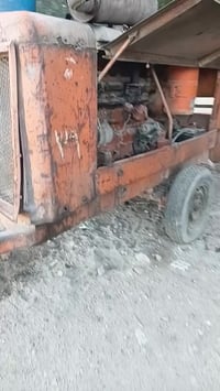 كمبريسر للبيع بسعر مناسب ٠٧٧٦٥٦٦١٦١١