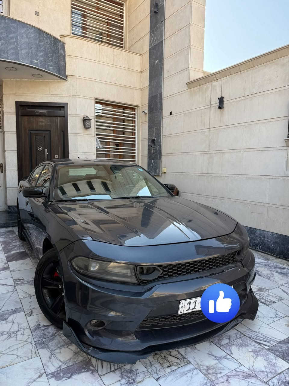 للبيع جارجر ٢٠١٨
فئة SXT
رقم بغداد الجديد
هزة جديدة 

مواصفات:-
بصمة تشغيل 
بصمة ابواب 
بصمة صندوق
تشغيل عن بعد  
حساسات خلفية
كامرة خلفية 
شاشاة جبيرة
بلوتوث يوسبي اواكس
انضمة قيادة 
كشنات كهرباء
كشنات امامية تدفئة
لايتات عالي ناصي زينون 
كزوزات خلفية
بكلايت ليد 
حساسات تاير
بريكAbs
تخم تاير جديد
تحكم استيرن 
كروز سرعة

السيارة بيهة صبغ جاملغ امامي خلفي 
جهة السايق وبابين مبدلات نفس الون 
حادث امريكا وباقي السيارة مكفول 
السيارة رقم بغداد الجديد شرط تحويل
عنوان السيارة بغداد حي الخظراء
اي ايتفسار تعال خاص او اتصل 
***********
