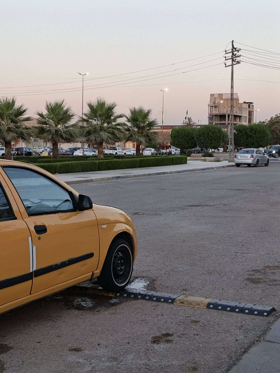 سلام عليكم طيبه للبيع مديل 2016سياره كفاله عامه مكينه محوره مال كيا ريو تخم تاير جديد باتري جديد صدر نضيف رقم كربله تبريد نقص غاز السعر 38وبيه مجال (مكلف بالنشر) رقم راعيها ***********

